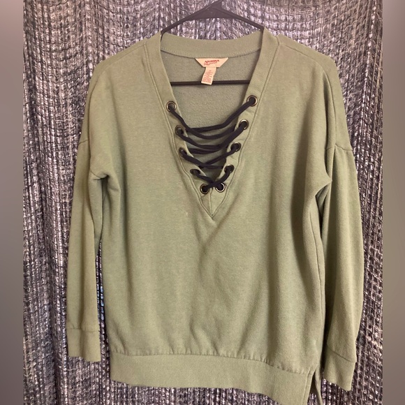 Arizona Jean Company Tops - Arizona Jean Co. lace up sweatshirt light green size XS